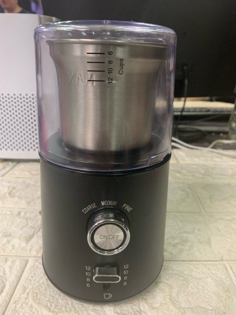 Anko Coffee Grinder with issue (Category: Coffee Machines & Makers) located in Pasay City. Submitted by enrico_appliances (Listing ID 1299631763, Image 1). Description: working condition 220 volts issue with cover but no effect on grinder.