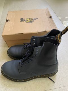 Authentic Doc Martens Pascal boots