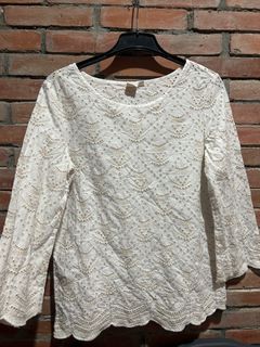 AUTHENTIC GAP White Eyelet Lace Blouse (WELL LOVED)