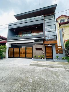 Brand new 5 bedrooms house with pool in greenwoods village accessible to bgc taguig makati ortigas eastwood libis