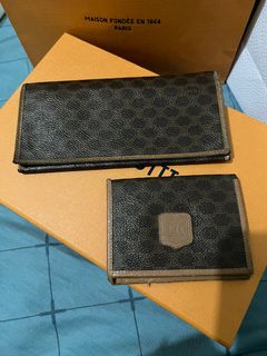 (Category: ) located in . Submitted by damoreluxe (Listing ID 1299718656, Image 1). Description: .