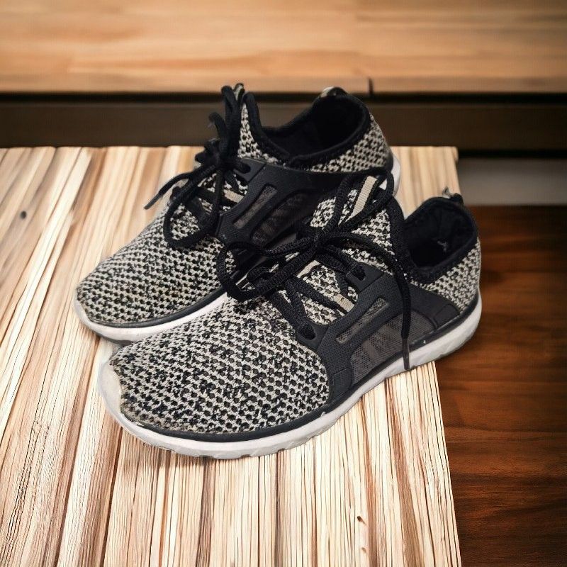 Champion C9 Poise Performance Women s Fashion Footwear Sneakers on Carousell