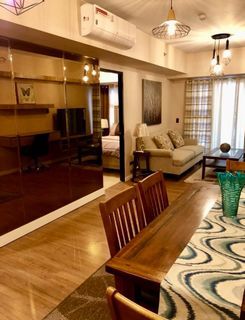 Condo in Bgc For Rent One Maridien Taguig 1 BR Furnished