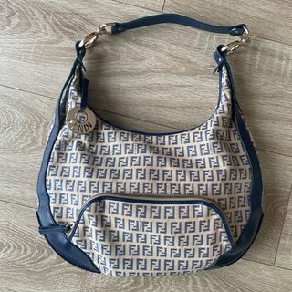 （分類：）位於 。 由 kadhod 提交（商品編號 1299743518，圖片 1）。簡介： 。