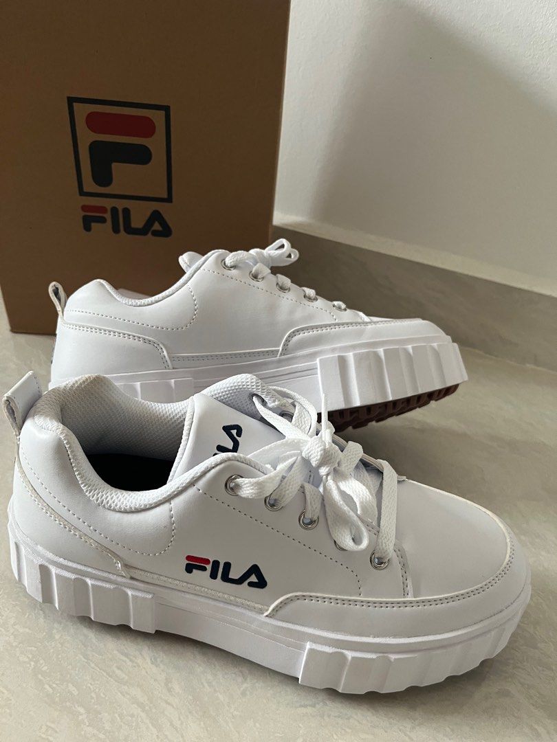Fila scarpe immagini hotsell