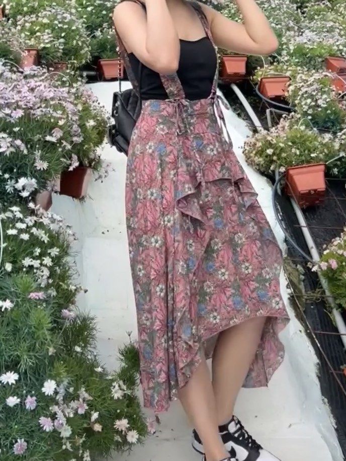 Floral strap skirt