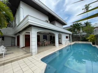FOR SALE!   Elegant 2-Level Residence with Elevator and Pool in Valle Verde 5, Pasig City.