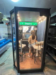 FOR SALE SINGING BOOTH ARCADE MACHINE