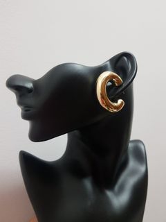 FROM ABROAD: Bold Gold Chunky Hoop Earrings - A252