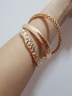 FROM ABROAD: Set of 3 Gold Bangles /Bracelets - A269 Bangle Bracelet