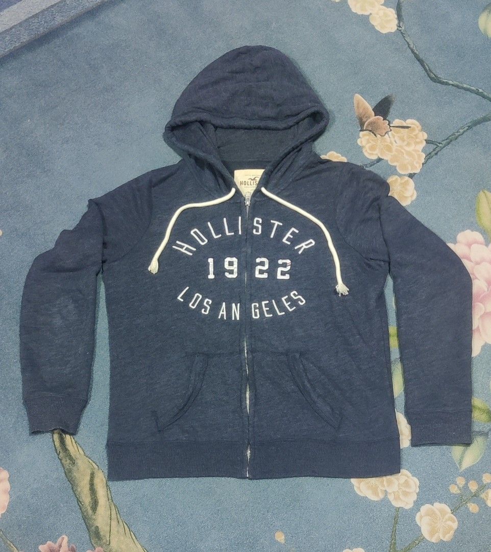 Hollister 1922 shop