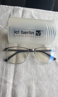 (Category: ) located in . Submitted by eyewearboutique (Listing ID 1299666831, Image 1). Description: .