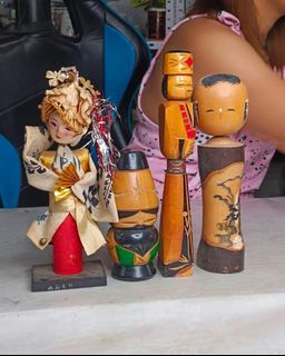 japan dolls, ceramic, wooden display