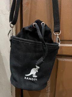 Kangol small sling bag