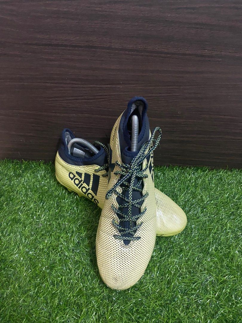 kasut bola adidas x