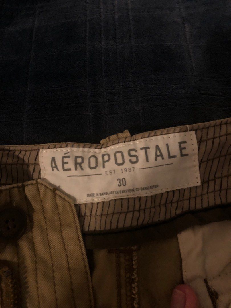 KHAKI CARGO SHORTS - Aeropostale (Category: Shorts) located in Marikina City. Submitted by davethewave (Listing ID 1299716682, Image 2). Description: KHAKI AEROPOSTALE CARGO SHORTS - Like new - Less than 10 wears - No Flaws! - Waist 30! - Gcash MOP - JNT Delivery - Antipolo Area .