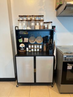 Kitchen cabinet rack shelf