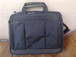 Laptop Bag For Sale (Compaq)