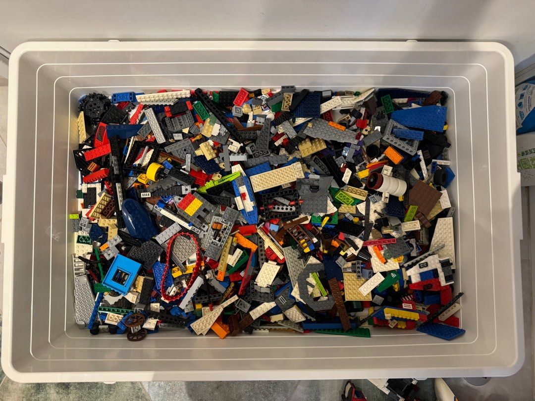 Lego 大量中古散件, 興趣及遊戲, 玩具& 遊戲類- Carousell