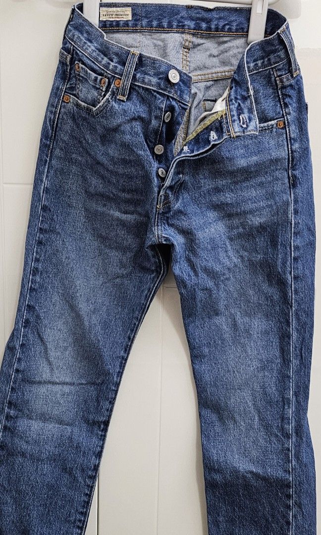 Levi s 501 Jeans W29 L28 Carousell