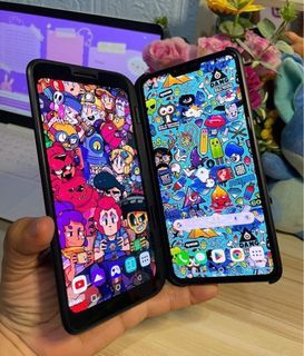 LG V50 with dual screen