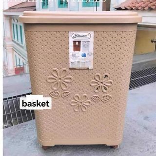 Loundry basket