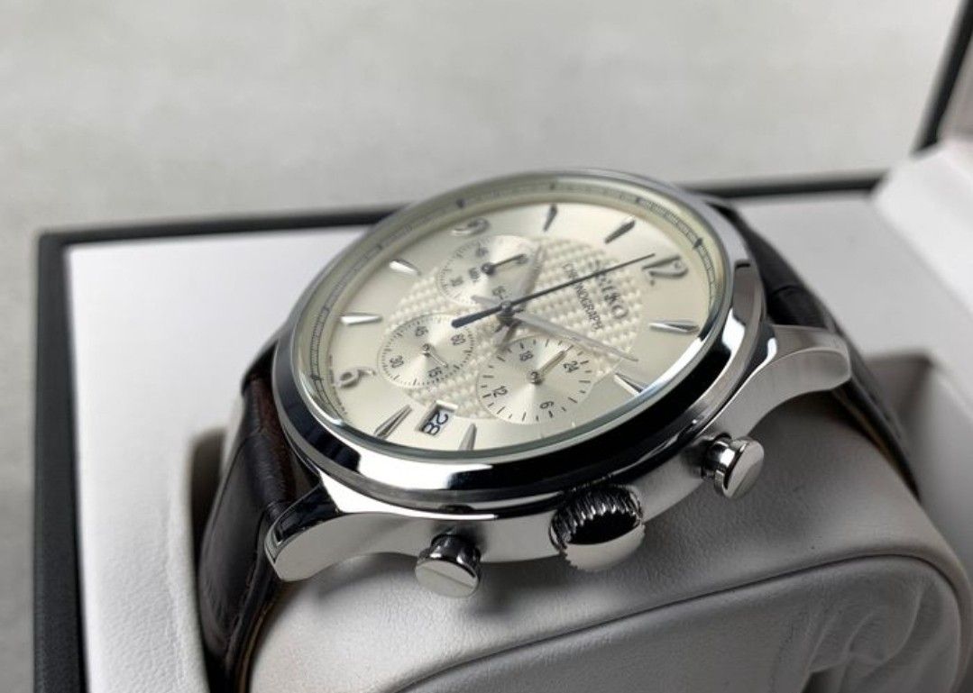 Seiko ssb341 top