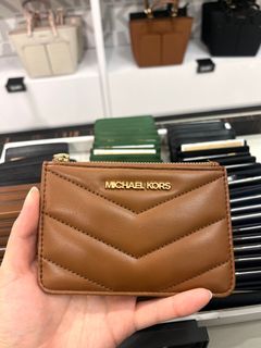 （分類：）位於 。 由 _worth.it 提交（商品編號 1299766453，圖片 1）。簡介： 。