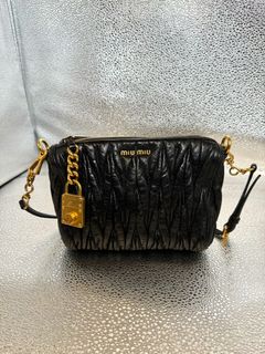 （分類：）位於 。 由 aloha_lolo 提交（商品編號 1299733630，圖片 1）。簡介： 。