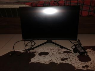(Category: ) located in . Submitted by A7Me0d (Listing ID 1299738789, Image 1). Description: .