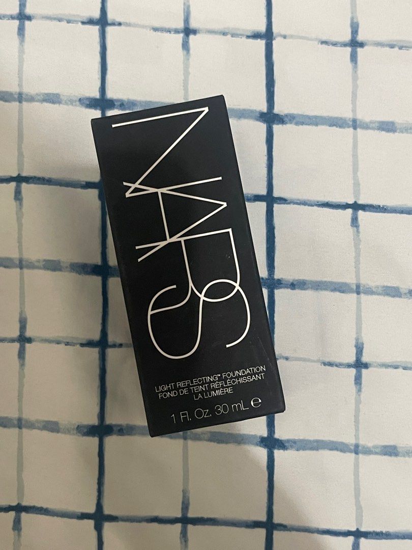 Nars Light Reflecting Foundation Gobi (Category: Makeup) located in Quezon City. Submitted by houseoftrends_ (Listing ID 1299741788, Image 3). Description: Nars Light Reflecting Foundation Shade: Gobi Light 3 Neutral Almost full pa. RFS: Wrong shade.