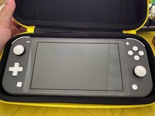 Nintendo Switch LITE -console only