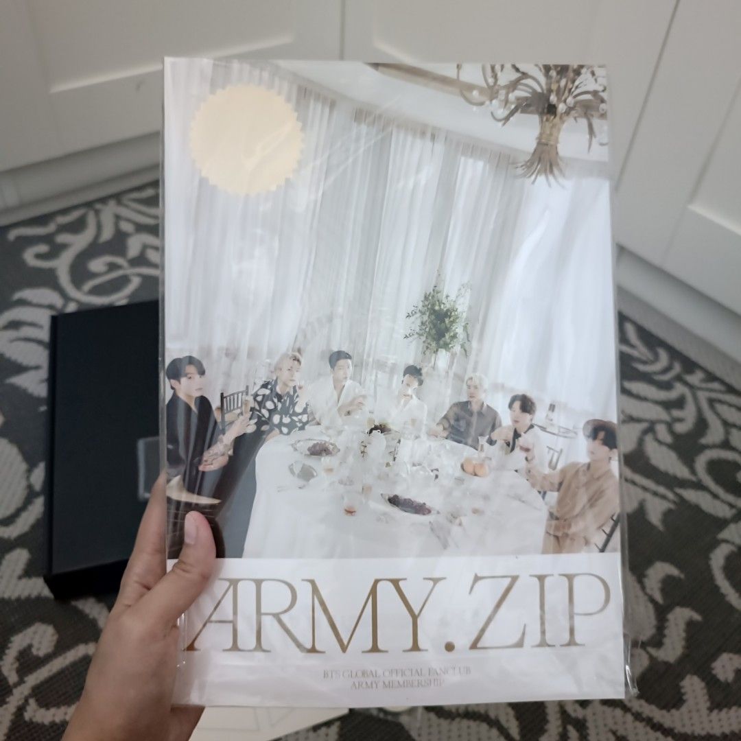OFFICIAL BTS ARMY 9TH MEMBERSHIP KIT (FULL SET), Hobbies & Toys ...