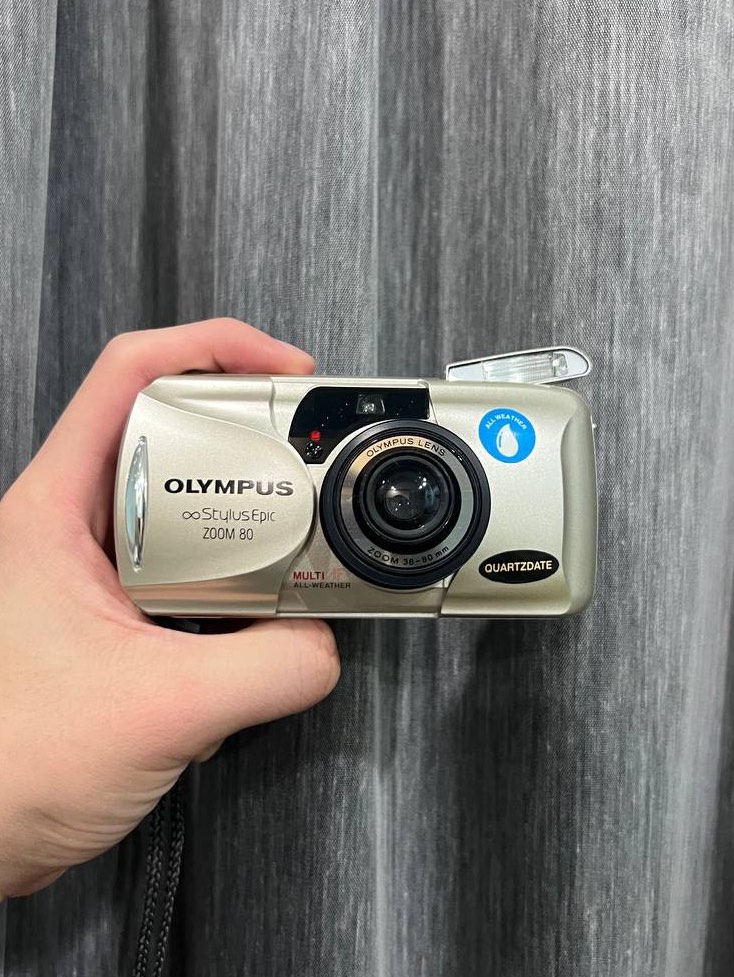 Olympus Stylus Epic Zoom 80 / MJU II Zoom 80 film camera 35mm