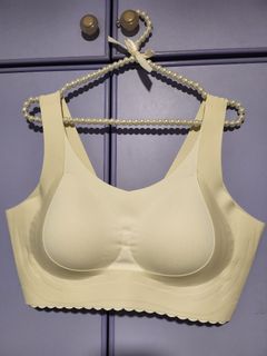 (Category: ) located in . Submitted by caroline1982 (Listing ID 1299755971, Image 1). Description: .