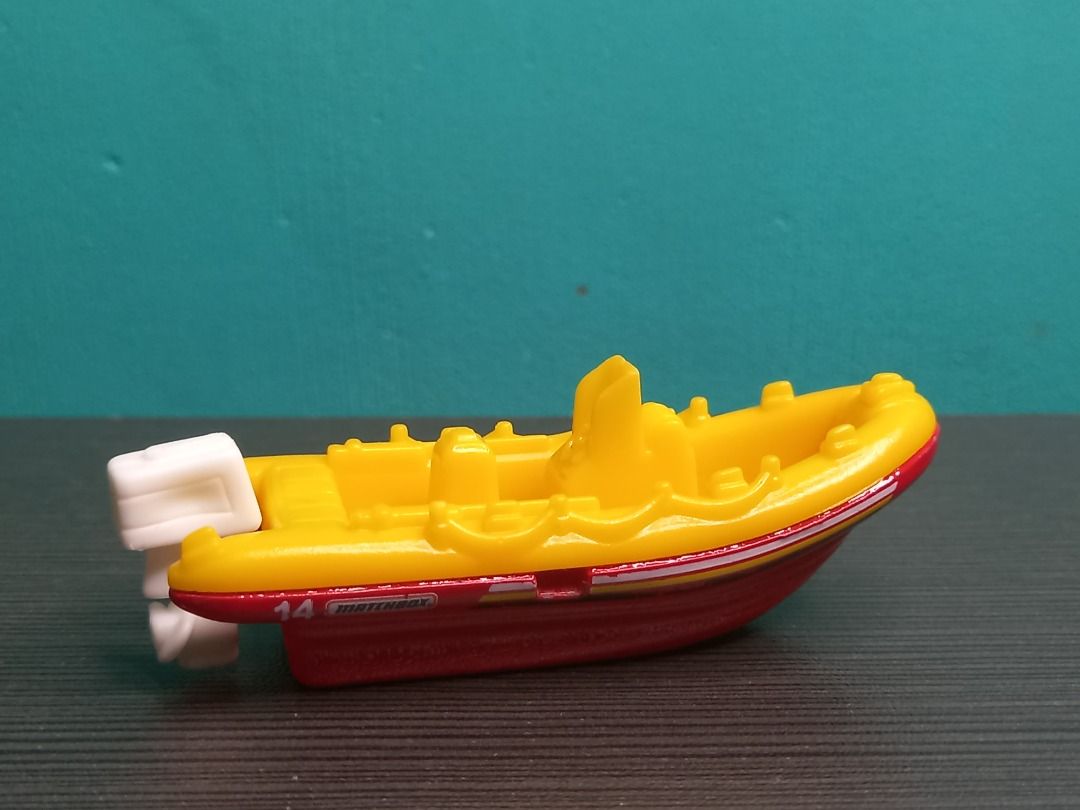 Raft Boat 2011 Mattel Matchbox Diecast, Hobbies & Toys, Toys & Games on ...