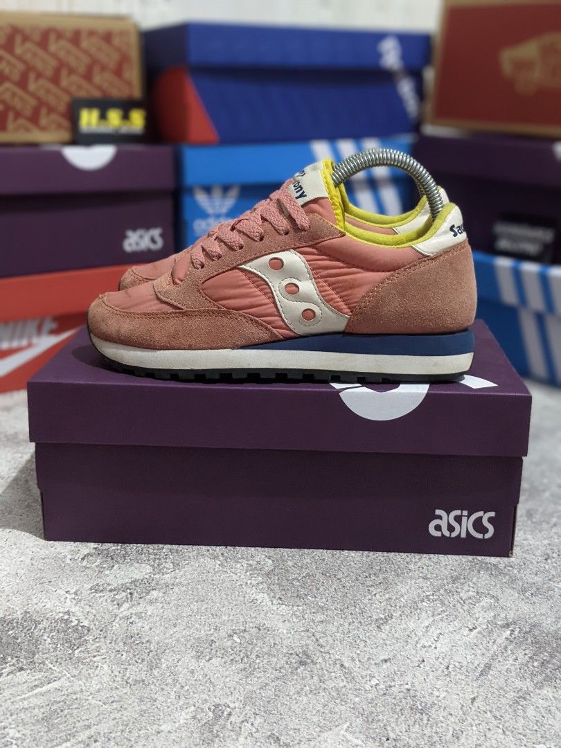 saucony 38