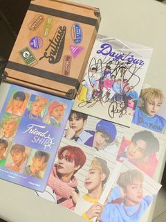 Signed HORI7ON Album with Photocard