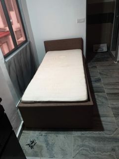 (Category: ) located in . Submitted by nandha22 (Listing ID 1299655603, Image 1). Description: .