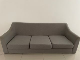 (Category: ) located in . Submitted by miyam92 (Listing ID 1299625859, Image 1). Description: .