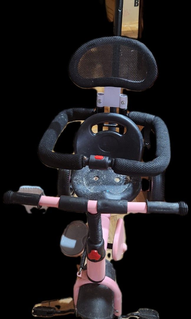 Stroller Bike (Category: Strollers) located in Makati City. Submitted by alexi_l (Listing ID 1299670833, Image 2). Description: pink stroller bike bought in 2022 used 2 or 3 times and just stored no issues, just needs cleaning rfs: Daughter did not like sitting in it negotiable!.