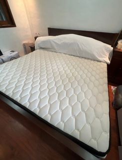 (Category: ) located in . Submitted by simplicity_beauty (Listing ID 1299757188, Image 1). Description: .