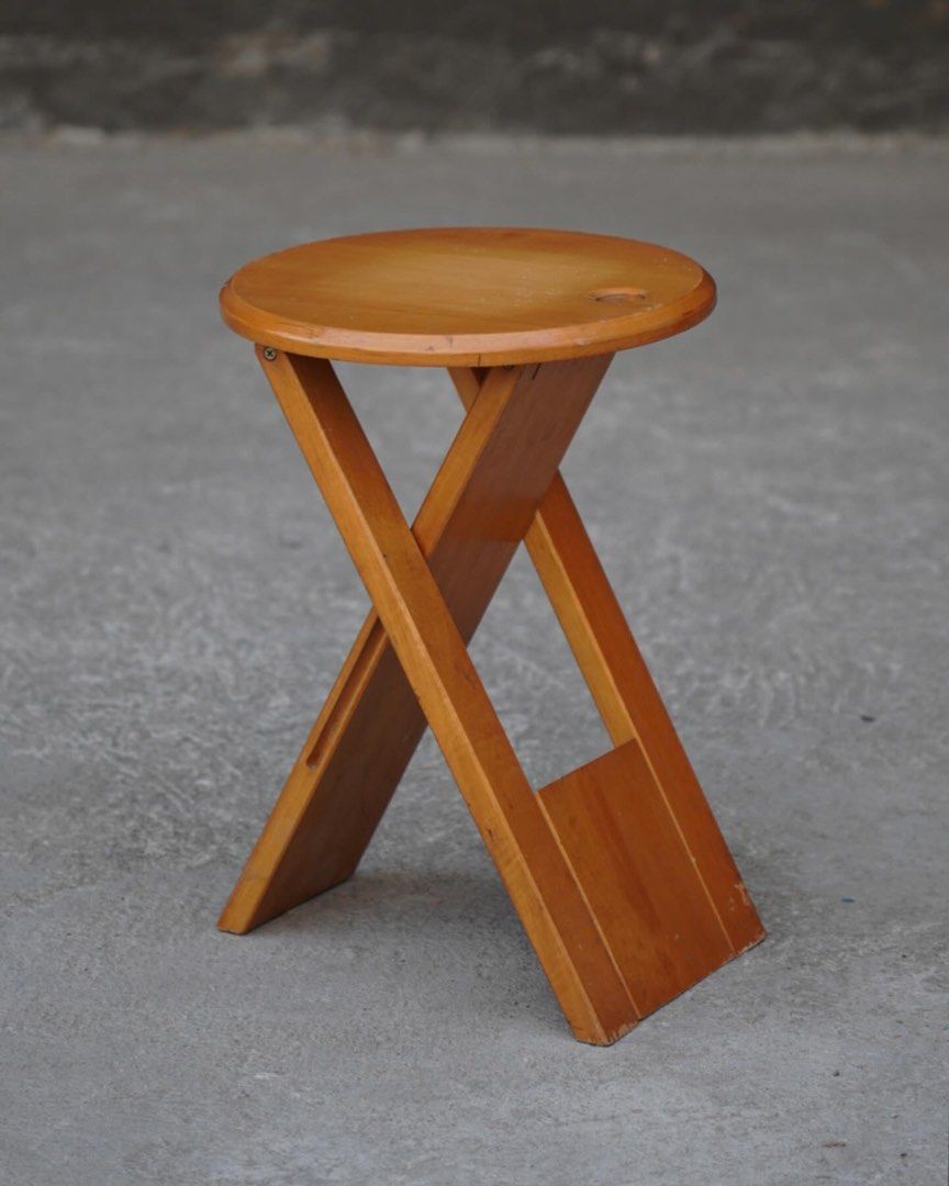 Suzy foldable stool (Category: Chairs) located in Bulacan. Submitted by rock_off.thriftshop.ph (Listing ID 1299641408, Image 2). Description: Suzy foldable stool.
