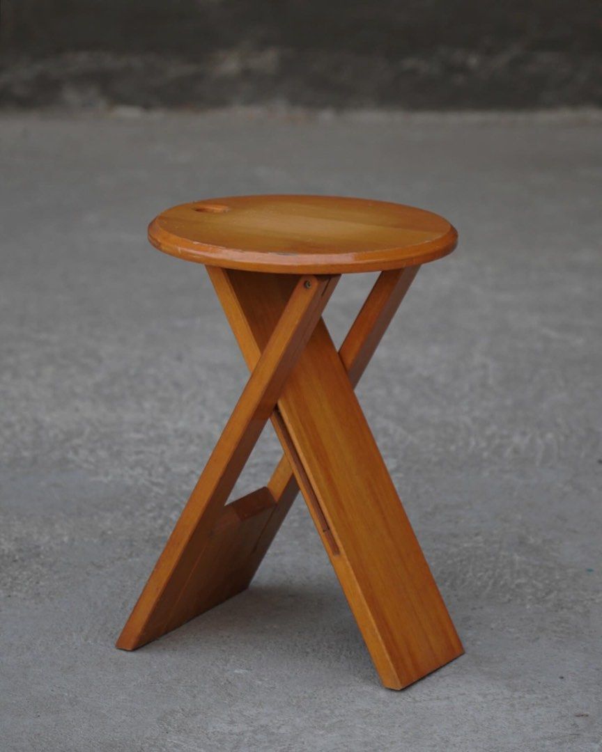 Suzy foldable stool (Category: Chairs) located in Bulacan. Submitted by rock_off.thriftshop.ph (Listing ID 1299641408, Image 3). Description: Suzy foldable stool.