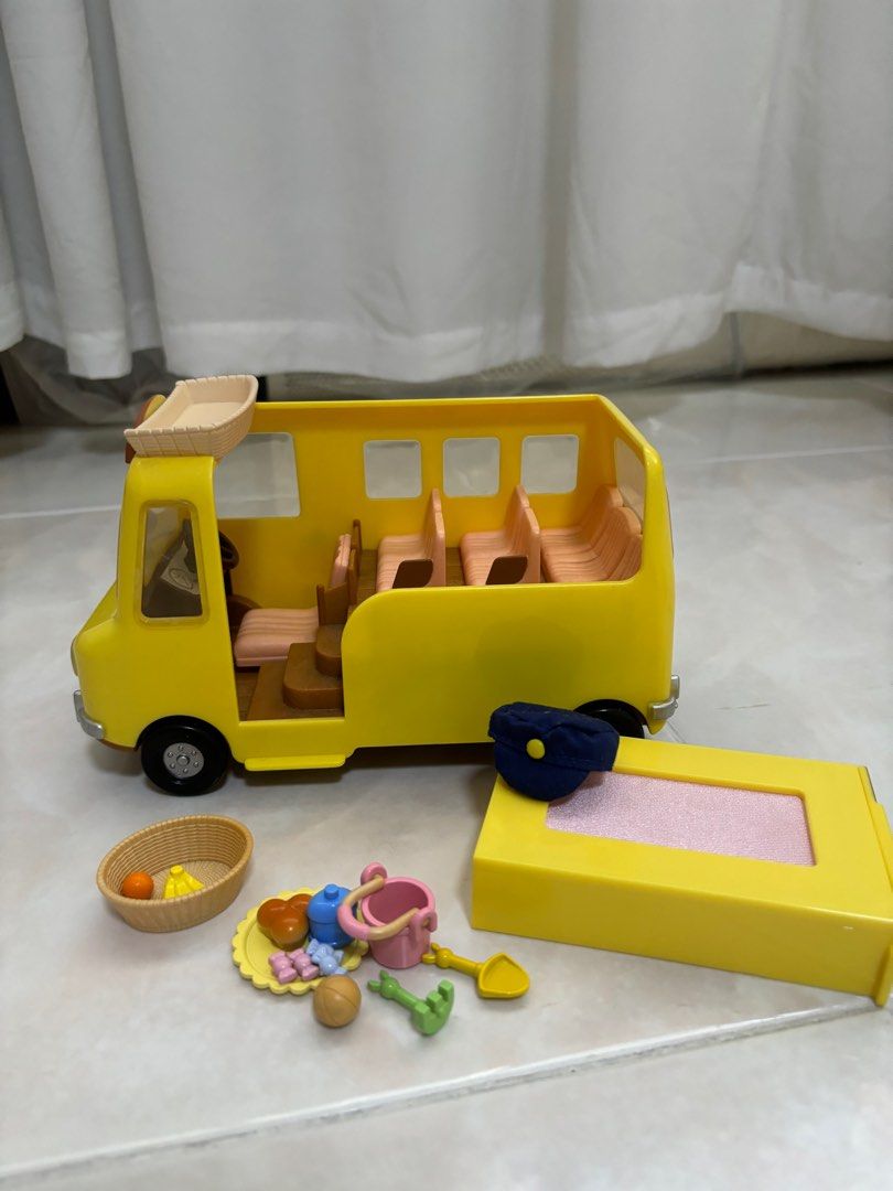 Sylvanian Families Nursery School Bus