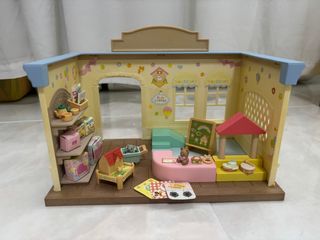 (Category: ) located in . Submitted by revolyksa (Listing ID 1299681674, Image 1). Description: .