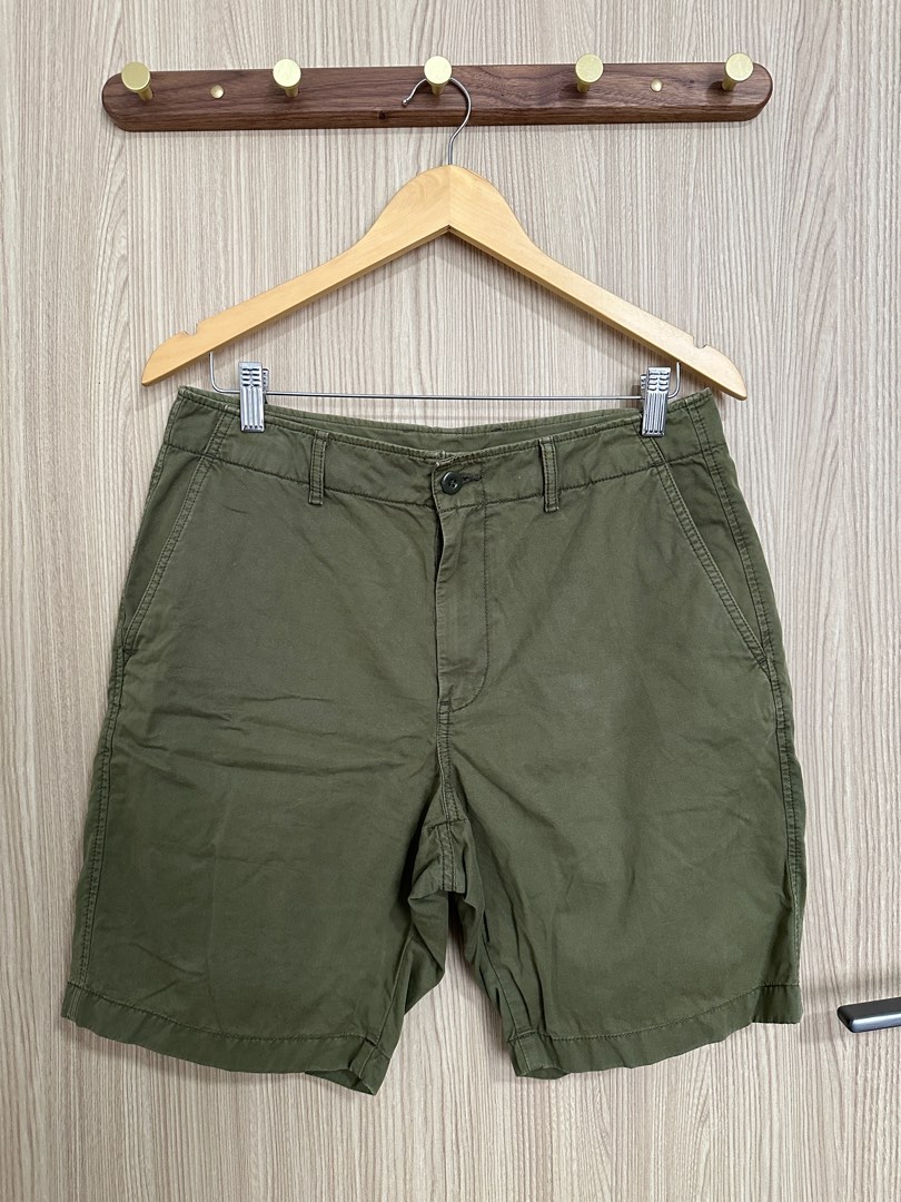 Khaki shorts uniqlo online