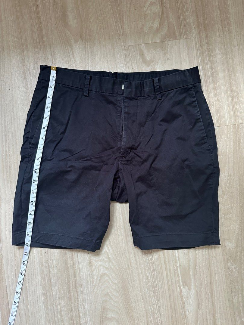 Uniqlo Shorts Black Men s Fashion Bottoms Shorts on Carousell