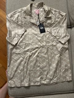 （分類：）位於 。 由 archived.852 提交（商品編號 1299652726，圖片 1）。簡介： 。