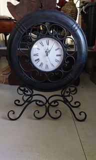 Vintage style clock